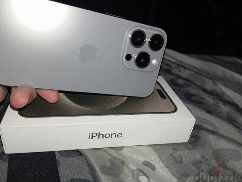 Apple - iPhone 15 Pro 5