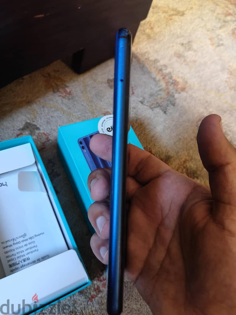Honor 8X 4