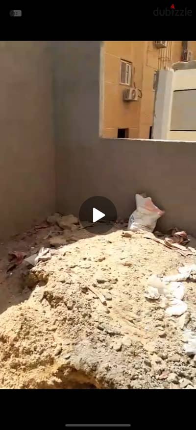 شقة للبيع في الحي التامن بالقريب من الدائري وشارع الجامعة الرئيسي 44