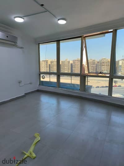 Exceptional administrative space for rent 220 m licensed on Carrefour Main Street Zahraa Al-Maadi for companies