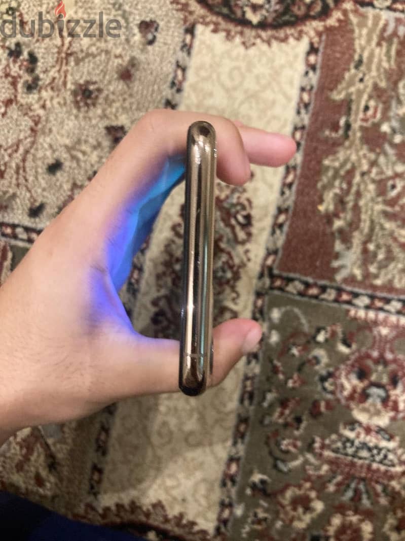 iPhone 11 Pro Max 2