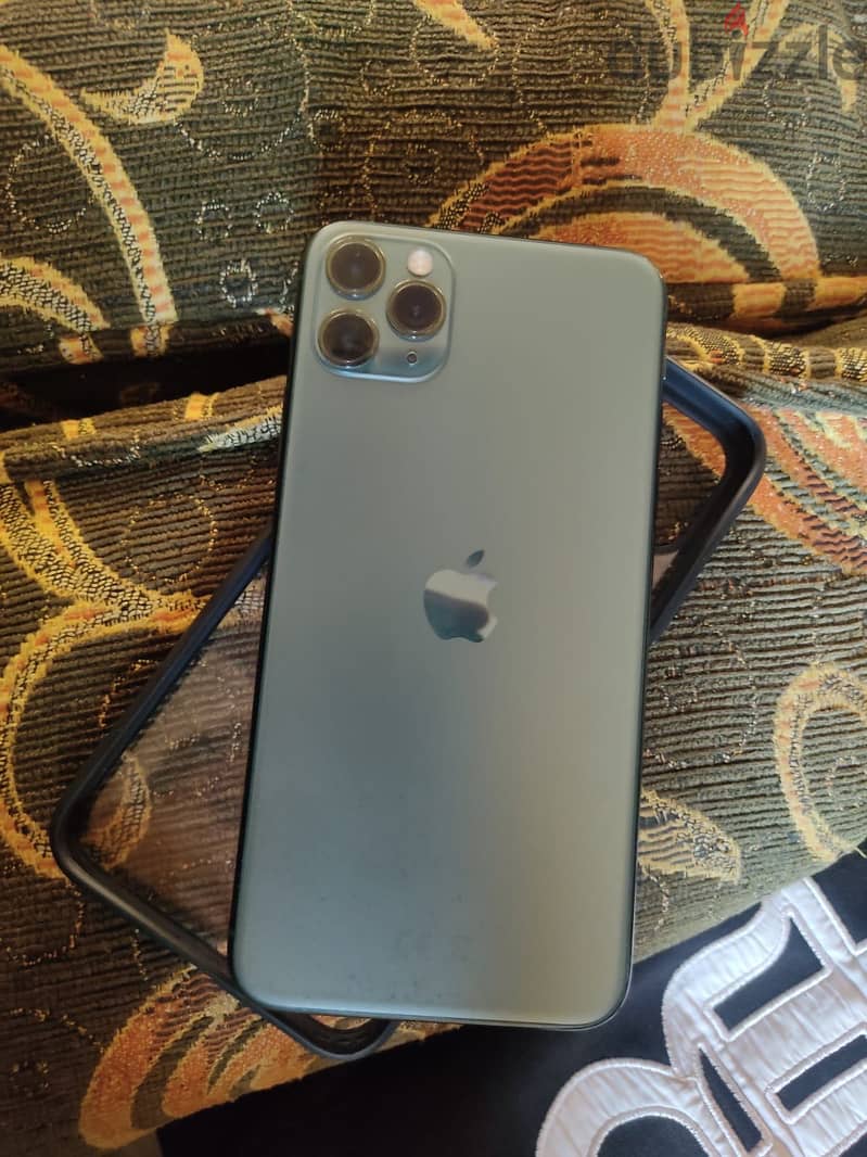 Apple - iPhone 11 Pro Max 1