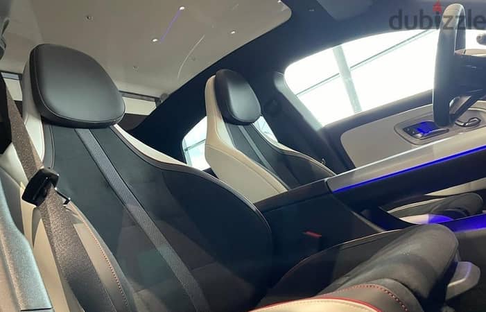 Mercedes-Benz CLA 200  PREMIUM AMG 2026