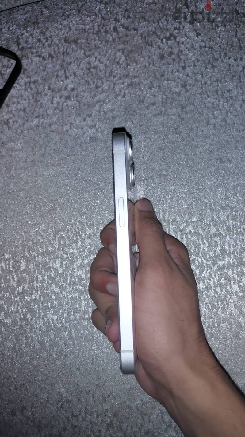 Apple - iPhone 14 1