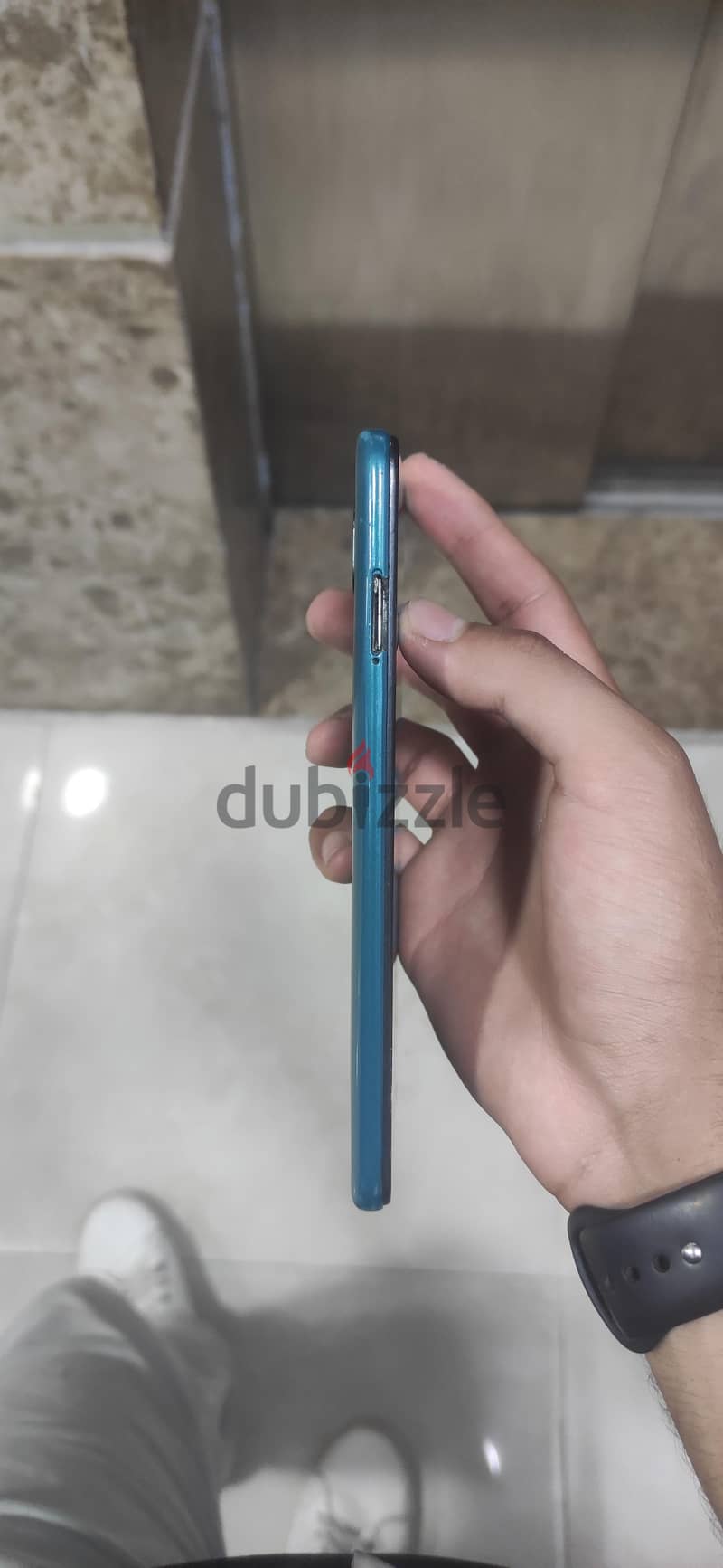 Xiaomi Redmi Note 9 5