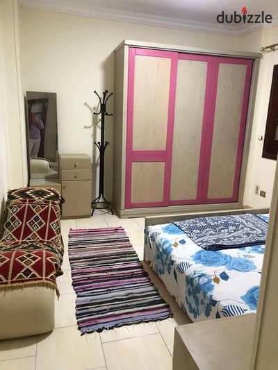Fully Furnished Apartment for Rent – District 2, New Cairo  A fully furnished apartment in a prime location, just steps away from the Air Force Hospital, South 90 Street, public transportation, and all essential services