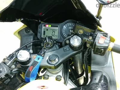 Honda f4i 600