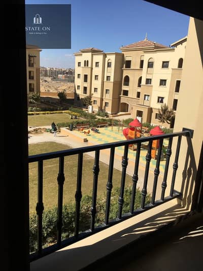 شقة للايجار فاخرة  برايم لوكيشن جاهزة على السكن فورا فى كمبوند ميفيدا القاهرة الجديدة