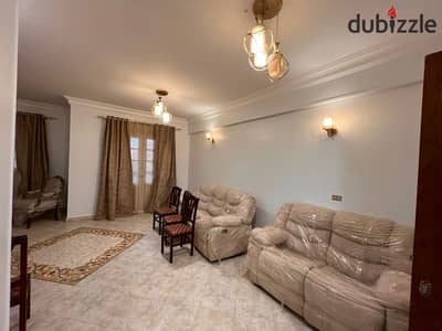 Apartment for Rent – First District | New Cairo (Fifth Settlement) A well-maintained apartment available for rent in the First District, Fifth Settlement.