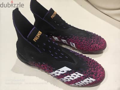 Adidas (Predators) stars size (39)