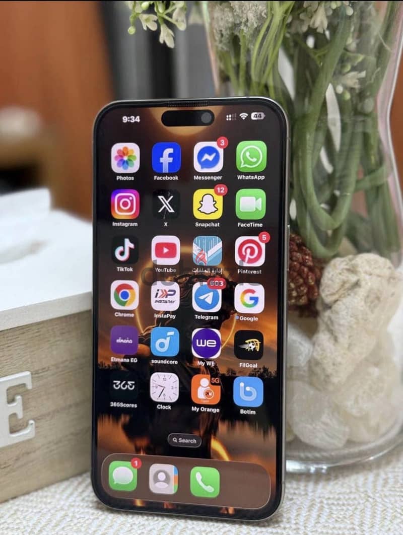 Apple - iPhone 15 Pro Max 3