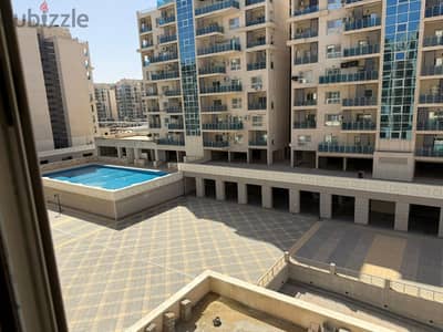 شقة بالداون تاون بمدينة العالمين الجديدة