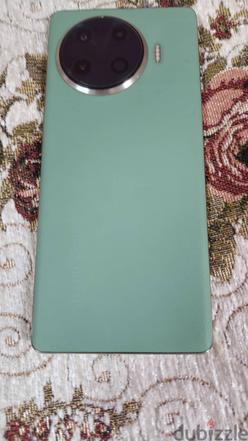 Tecno spark 20 pro 5