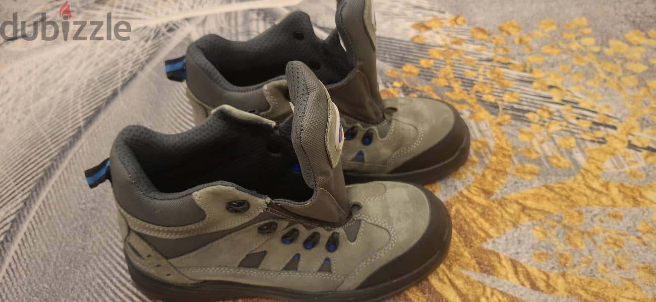 Safety Boot 1