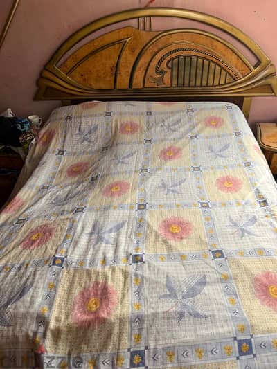 غرفة نوم كاملة بحالة ممتازة – خامة قوية وسعر مميز