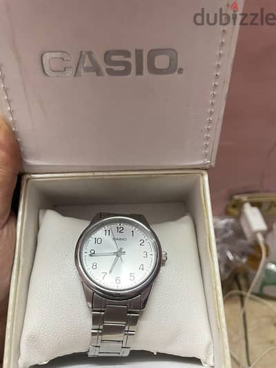 ساعة Casio جديدة