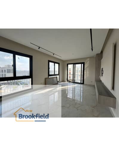 شقه للايجار بالمطبخ والتكييفات فى كمبوند ديستريكت 5 بالقاهرة الجديدة  Prime Apartment for Rent  Kitchen & ACs  District 5 New Cairo