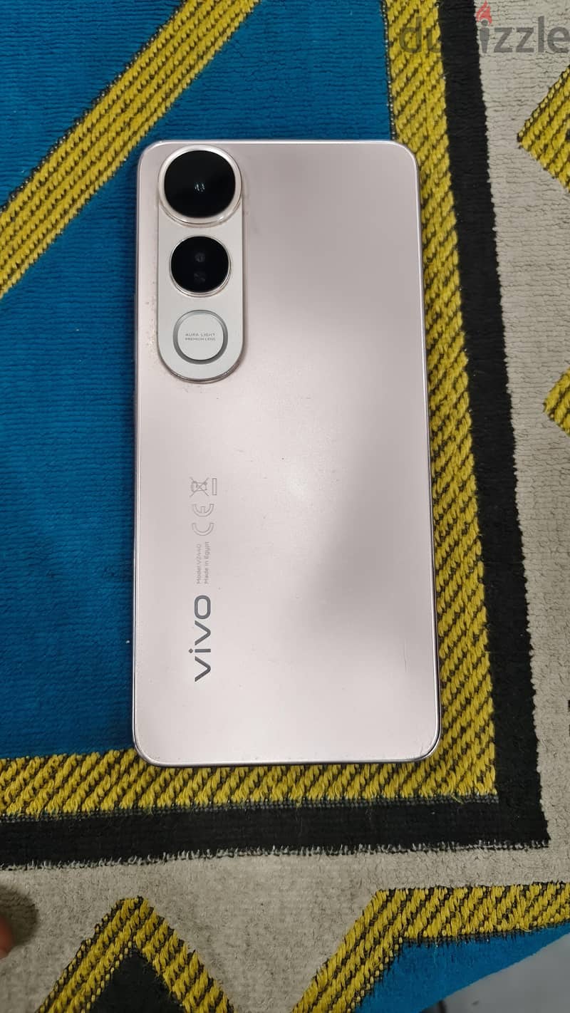 vivo V50 Lite 5G 1