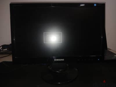 samsung lcd شاشه كمبيوتر سامسونج