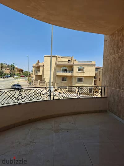 Apartment for rent in East Academy