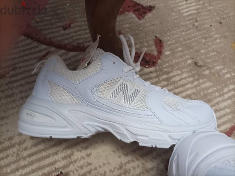 new balance 1