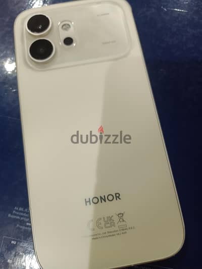 Honor 600