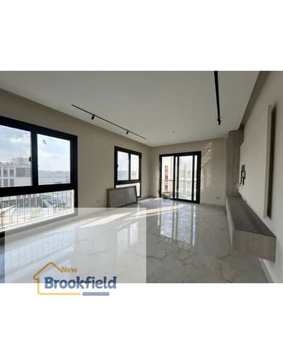 شقه للايجار بالمطبخ والتكييفات فى كمبوند ديستريكت 5 بالقاهرة الجديدة  Prime Apartment for Rent  Kitchen & ACs  District 5 New Cairo