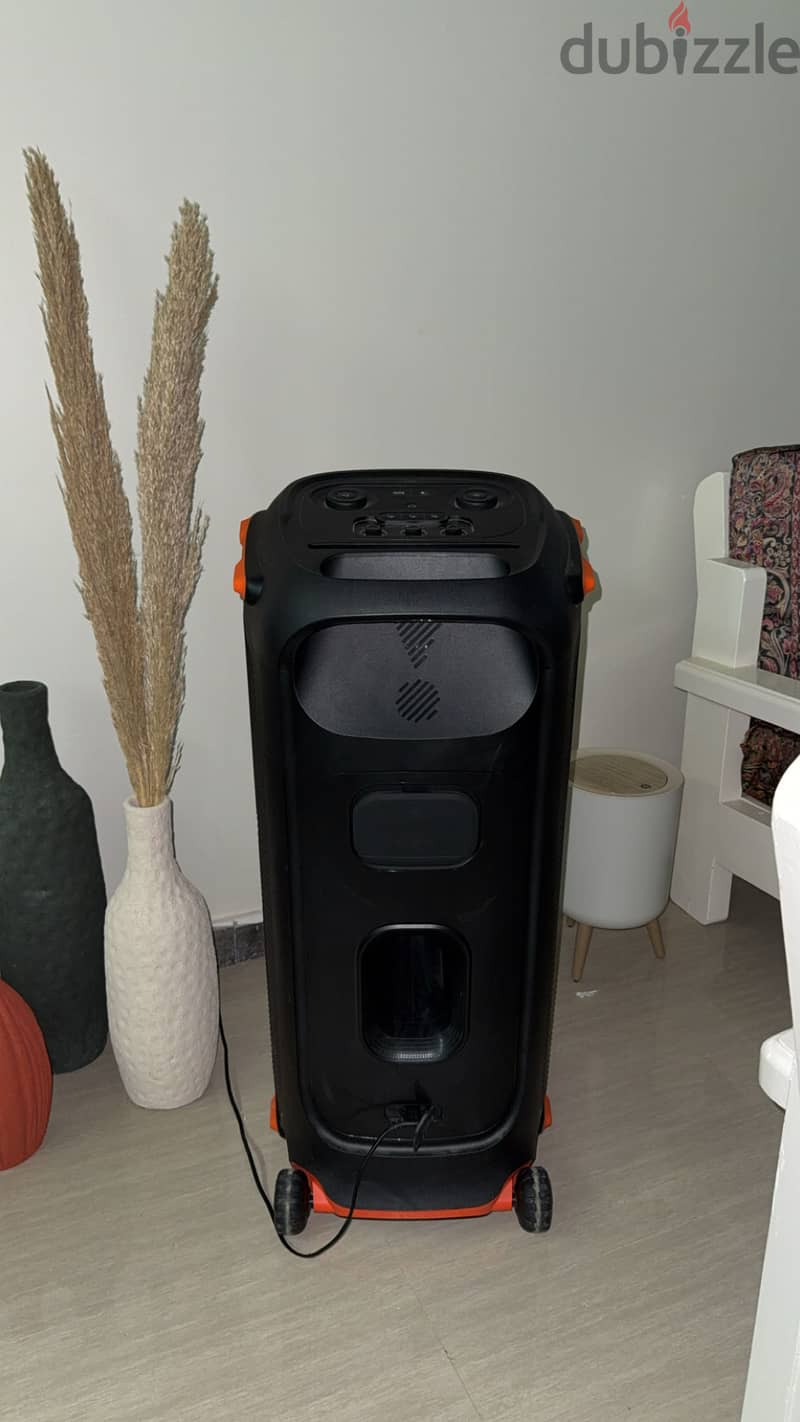 JBL partybox 710 4