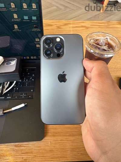 iPhone 13 pro 256 USA virgn