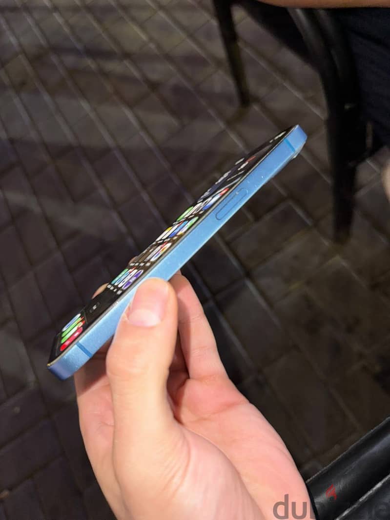 Apple - iPhone 13 4