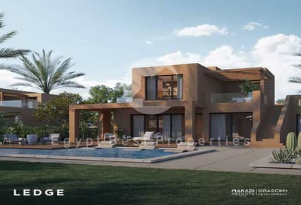 فيلا تاون 3 غرف بفيو بحر كامل في مكادي هايتس أوراسكوم | تشطيب كامل | مقدم 10% | فرصة مميزة