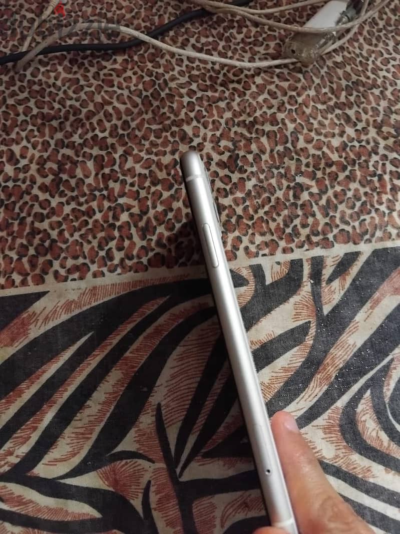 Apple - iPhone 11 3