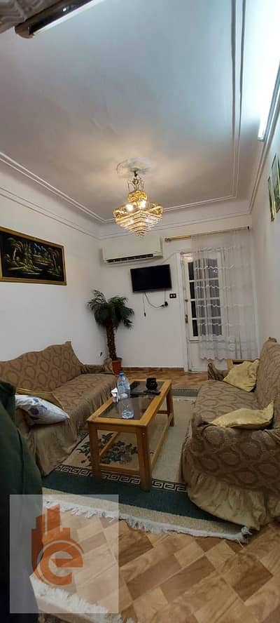 Furnished apartment, second number, sea view in Sidi Gaber