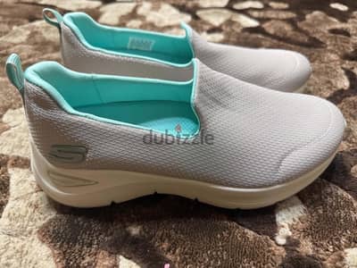 sketchers from us
