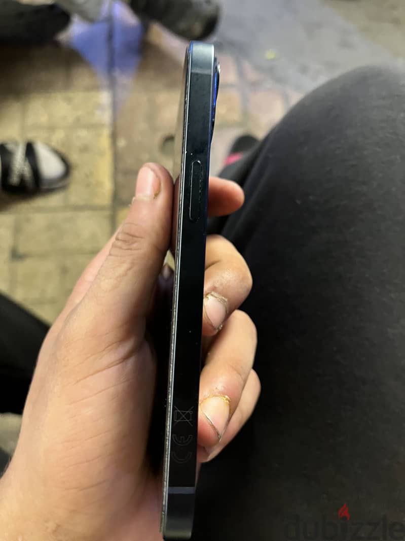 Apple - iPhone 13 4