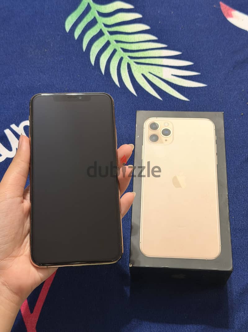 Apple - iPhone 11 Pro Max 2
