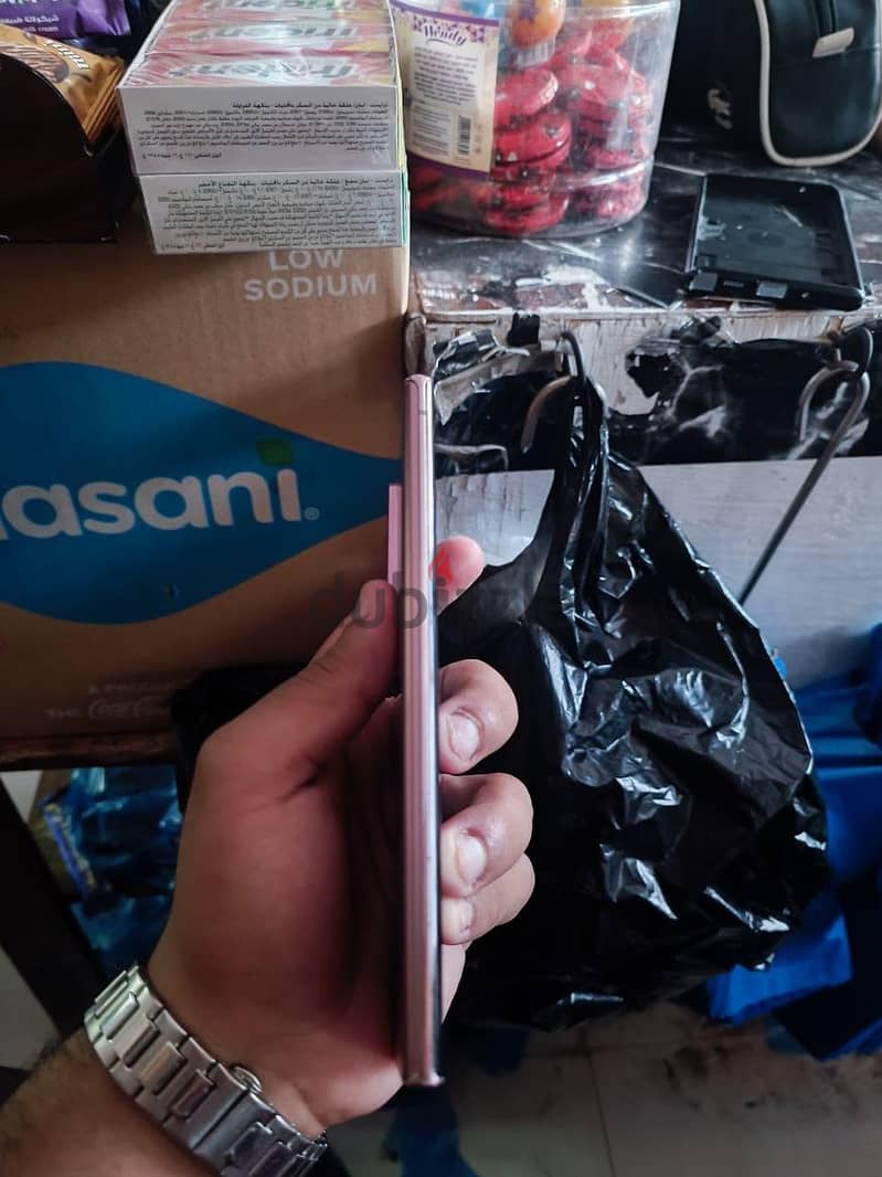 Samsung Note 20 Ultra 4