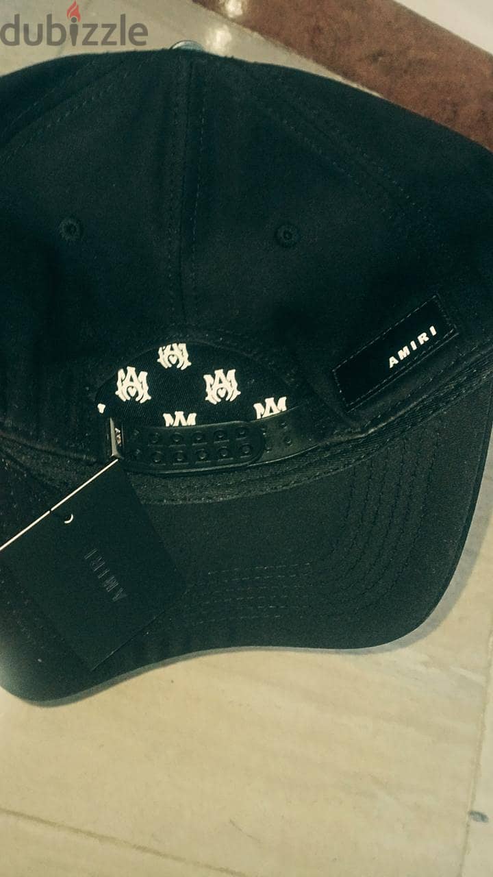 كاب Amiri ميرور 1