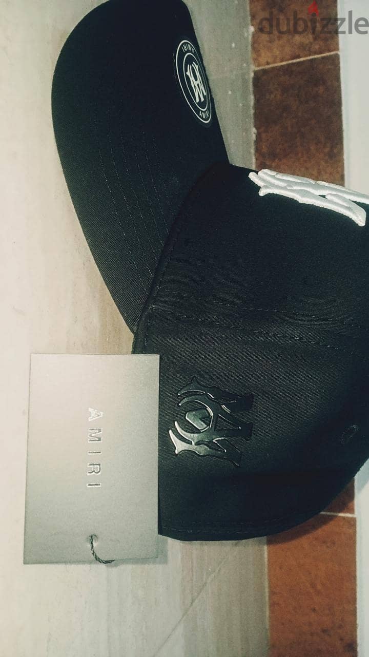 كاب Amiri ميرور 13