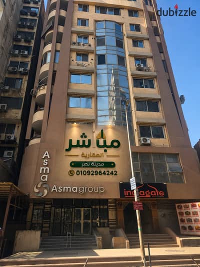 For rent | A full floor for companies and administrative offices – 300m² behind McDonald's Abbas Al-Akkad and next to Faisal Bank, inside a complete building, administrative activity, in a distinctive location for companies and offices.