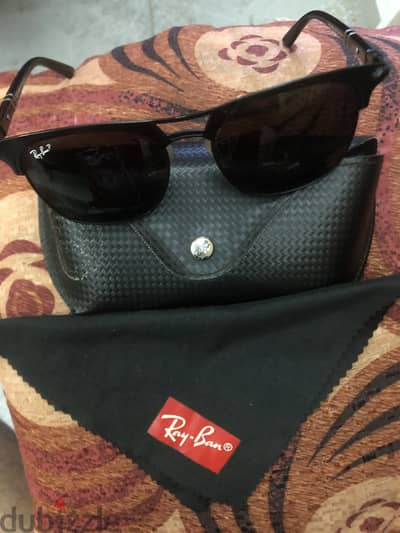Ray-Ban