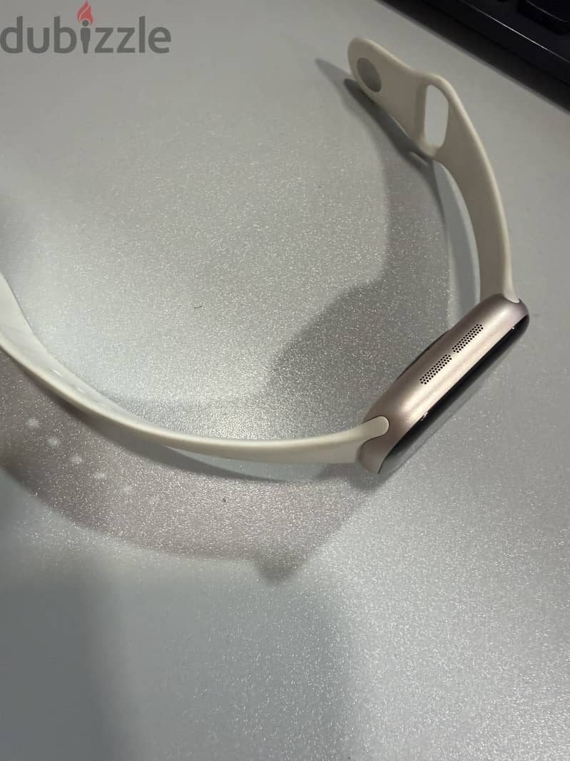 Apple watch series 10 4