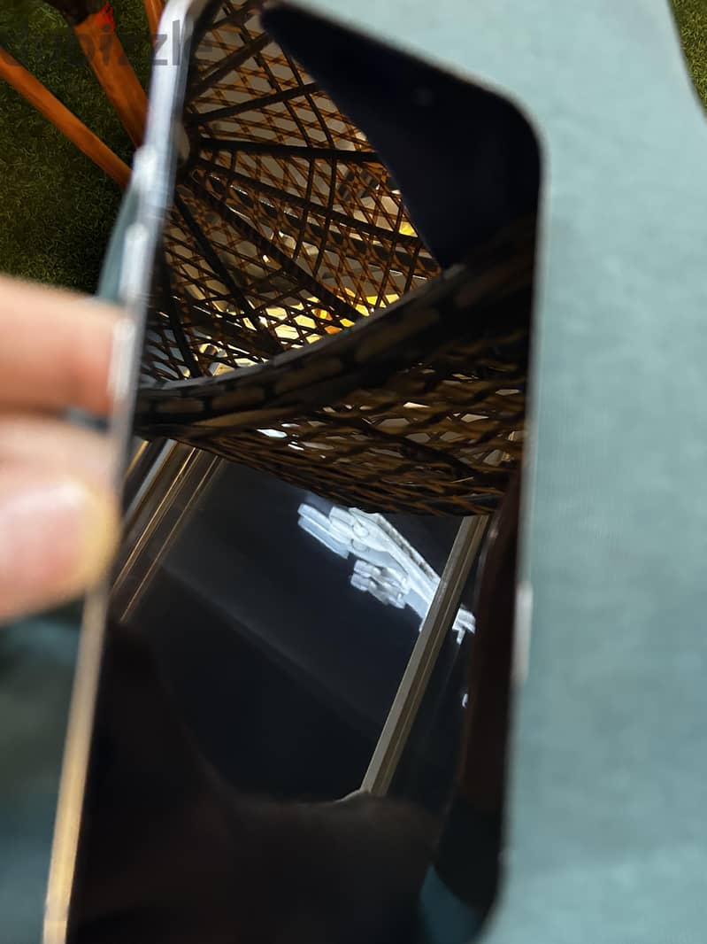 IPhone 16 Pro 2
