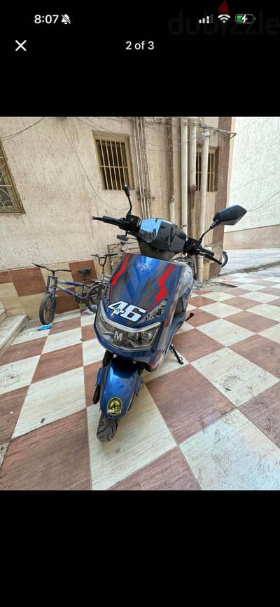 سكوتر سبارك جو ١٥٠٠وات بطارية ليثيوم استعمال بنت