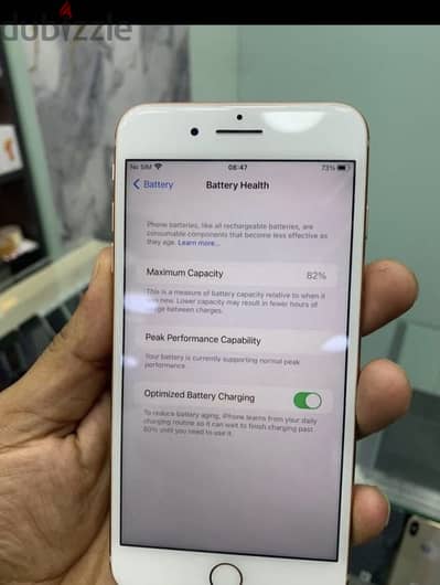 آبل - آيفون 8 بلس