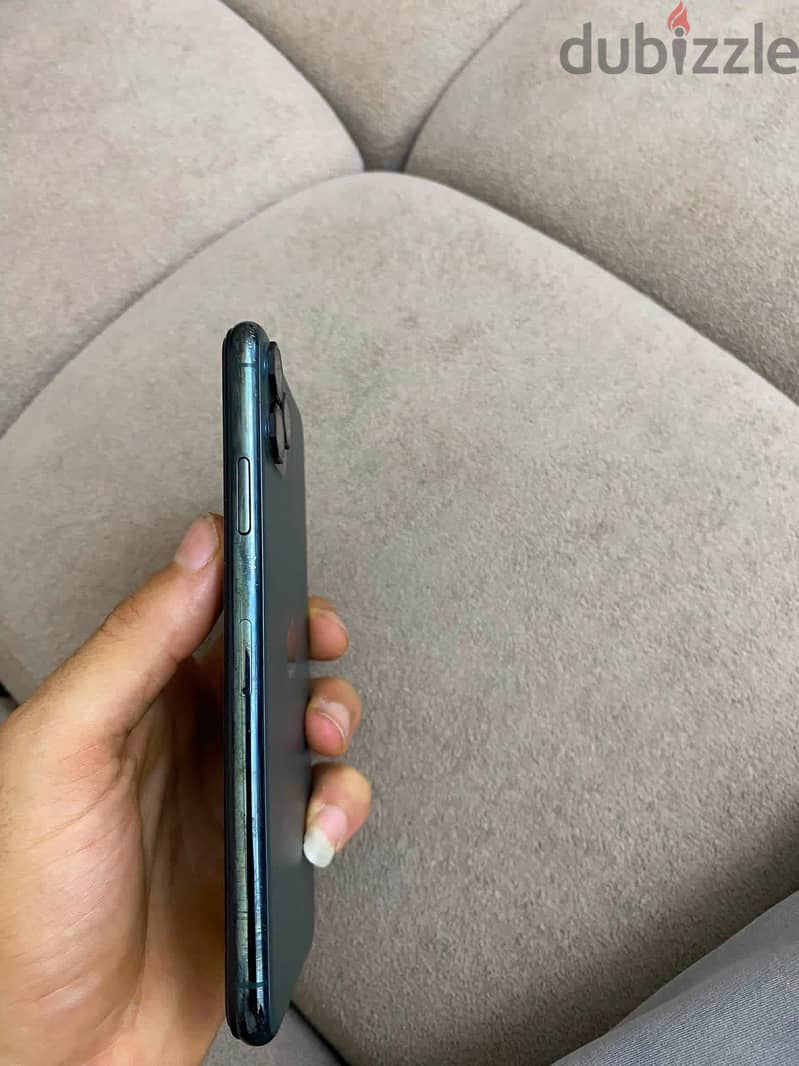 Apple - iPhone 11 Pro Max 2