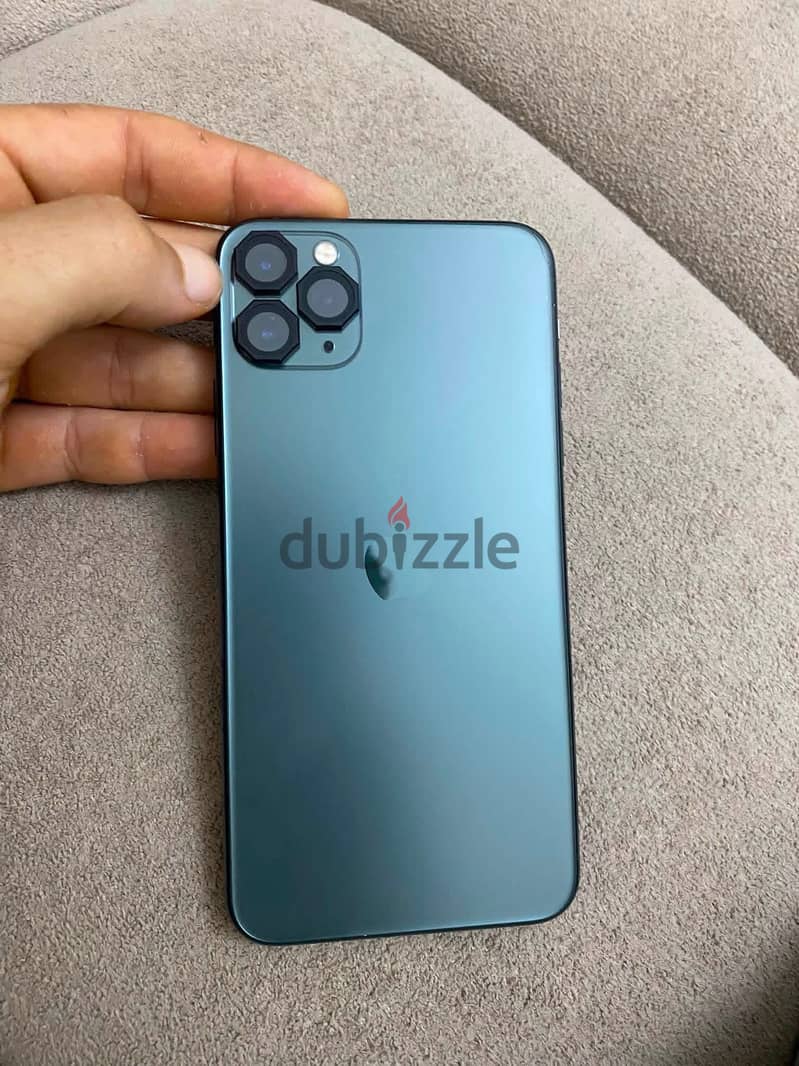 Apple - iPhone 11 Pro Max 3