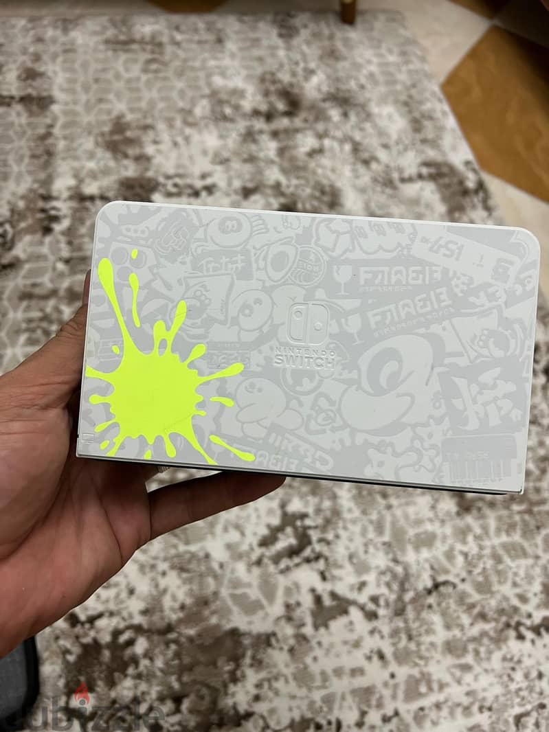 Nintendo Switch 4