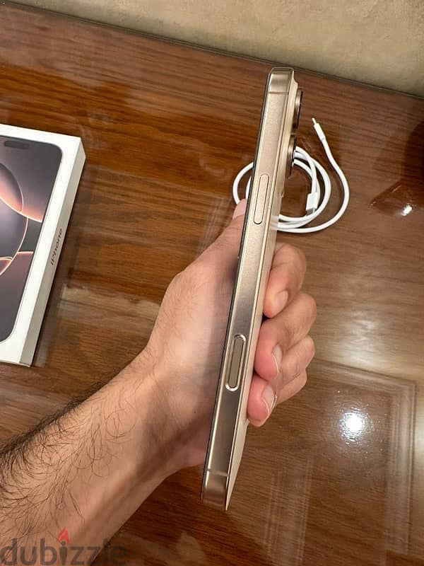 iphone 16 pro max 3