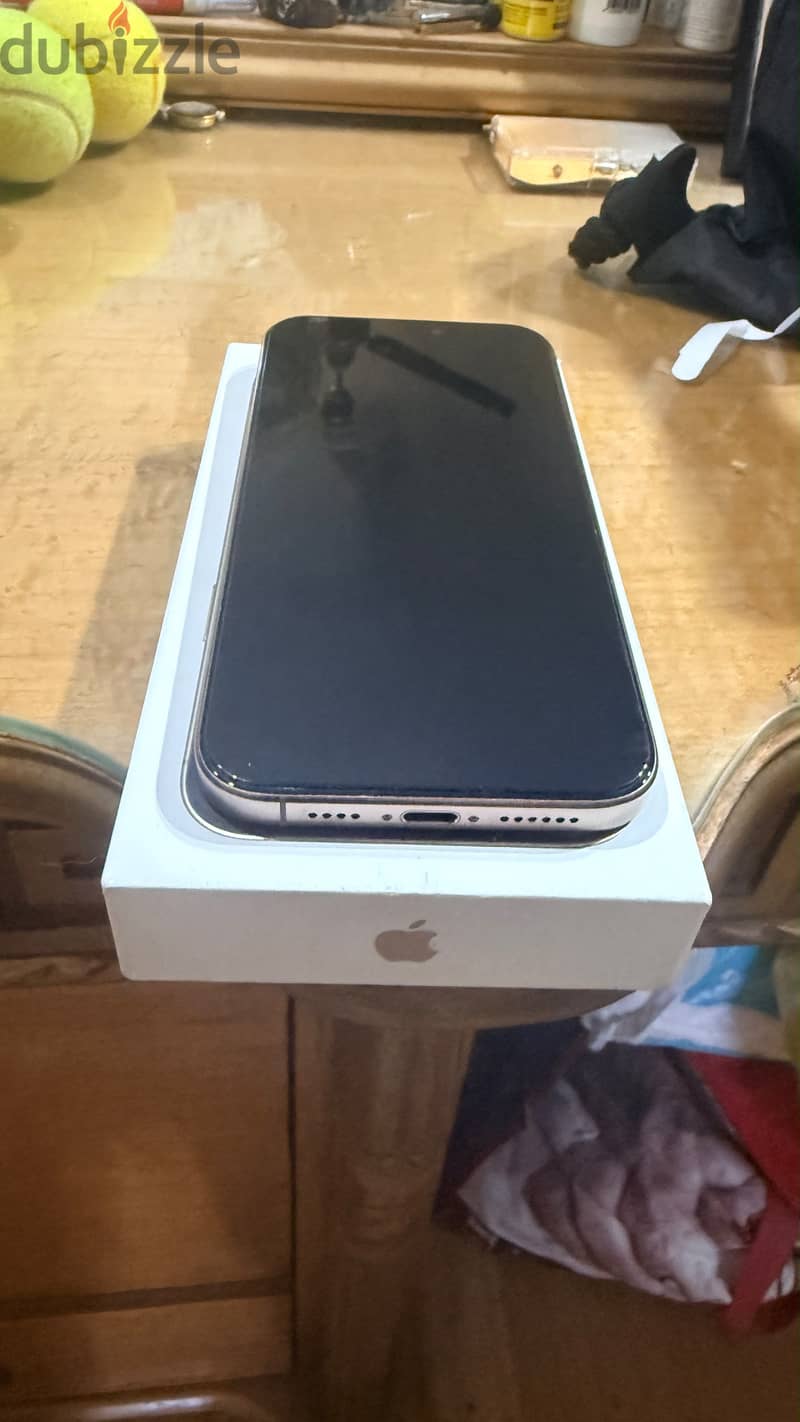 Apple - iPhone 16 Pro Max 1
